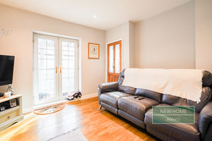 Photo 16- click for photo gallery